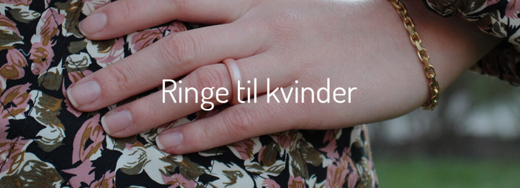 Silikoneringe i Rosegold på kvinde